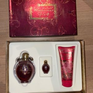 Taylor swift wonderstruck enchanted perfume